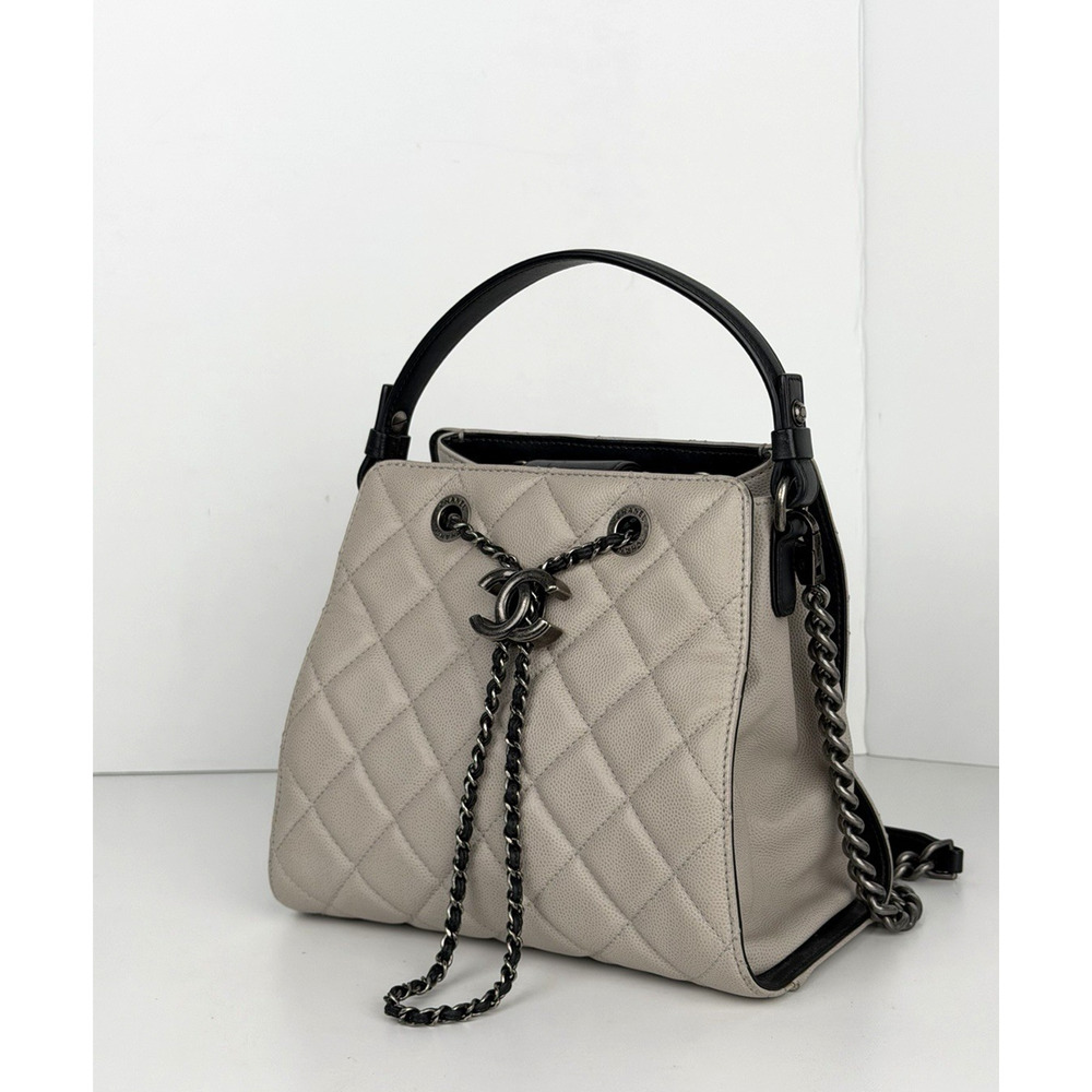 Chanel Paris Cosmopolite Bucket Bag Drawstring Beige Caviar Leather 2016-2017 D6